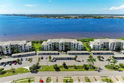 1010 Tidewater Shores Loop #304, Bradenton, FL 34208 - Photo 2