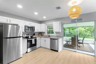 4850 Neptune Rd, Venice, FL 34293 - Photo 8