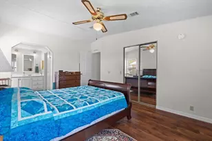 5707 45th St E, Bradenton, FL 34203 - Photo 12