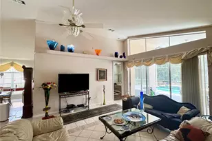 5688 Legend Hills Ln, Spring Hill, FL 34609 - Photo 10