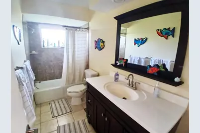 4131 Center Gate Boulevard, Sarasota, FL 34233 - Photo 18