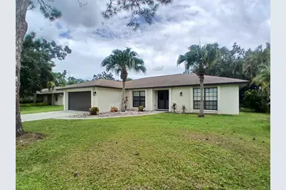 4131 Center Gate Boulevard, Sarasota, FL 34233 - Photo 2