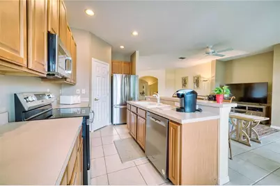 8014 Victoria Falls Circle, Sarasota, FL 34243 - Photo 16