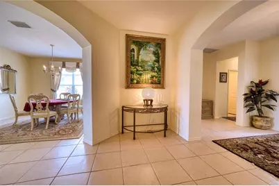 8014 Victoria Falls Circle, Sarasota, FL 34243 - Photo 4