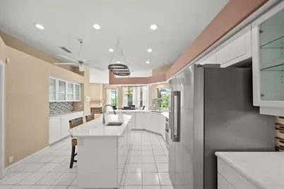 4321 Presidential Avenue Circle E, Bradenton, FL 34203 - Photo 6