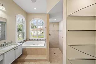 4321 Presidential Ave Cir E, Bradenton, FL 34203 - Photo 28