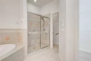 5630 Cortina Ln, Palmetto, FL 34221 - Photo 30