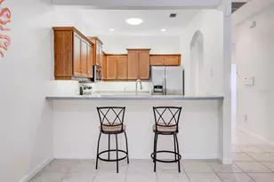 5630 Cortina Ln, Palmetto, FL 34221 - Photo 12