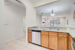 5630 Cortina Ln, Palmetto, FL 34221 - Photo 16