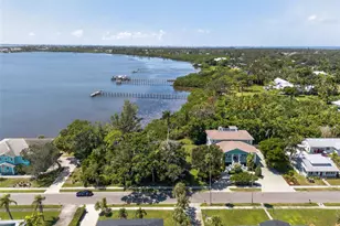 508 84th St NW, Bradenton, FL 34209 - Photo 2