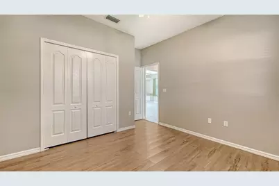 4010 Green Tree Avenue, Sarasota, FL 34233 - Photo 30