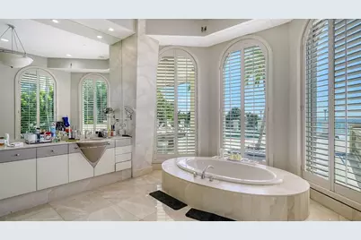 865 Longboat Club Road, Longboat Key, FL 34228 - Photo 30