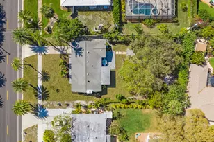 302 San Marco Dr, Venice, FL 34285 - Photo 2