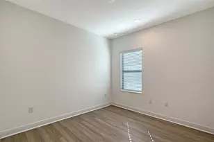 277 Potenza Loop, North Venice, FL 34275 - Photo 12