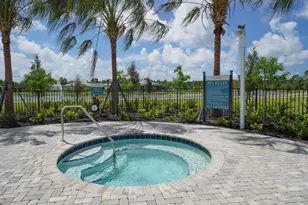 277 Potenza Loop, North Venice, FL 34275 - Photo 6