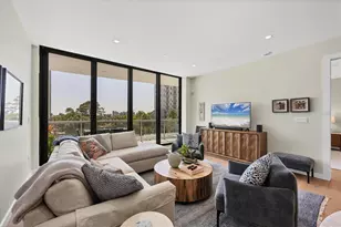 300 S Pineapple Ave, Sarasota, FL 34236 - Photo 4