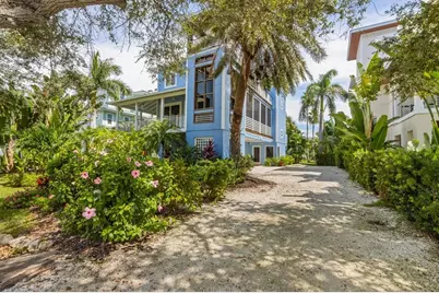 311 Firehouse Court, Longboat Key, FL 34228 - Photo 10