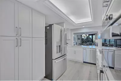 5880 Midnight Pass Road #306, Sarasota, FL 34242 - Photo 14