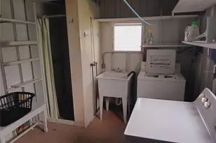 4810 Tri Par Dr, Sarasota, FL 34234 - Photo 12