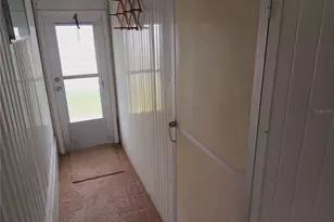 4810 Tri Par Dr, Sarasota, FL 34234 - Photo 10