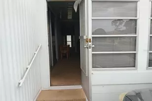 4810 Tri Par Dr, Sarasota, FL 34234 - Photo 6