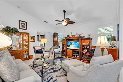 235 Auburn Woods Circle, Venice, FL 34292 - Photo 14