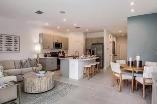 8421 Lunar Skye St, Sarasota, FL 34241 - Photo 6