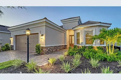 16423 Isola Place, Lakewood Ranch, FL 34211 - Photo 2