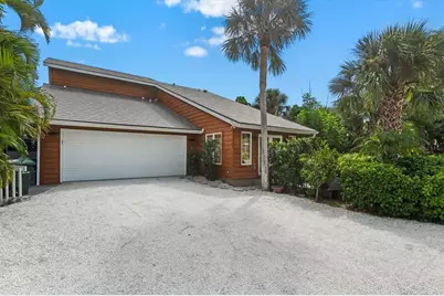 140 N Casey Key Road, Osprey, FL 34229 - Photo 2
