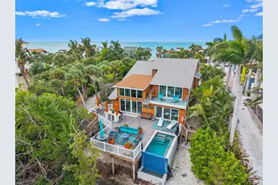 140 N Casey Key Road, Osprey, FL 34229 - Photo 1