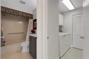 5206 Wedgewood Ln, Sarasota, FL 34235 - Photo 32