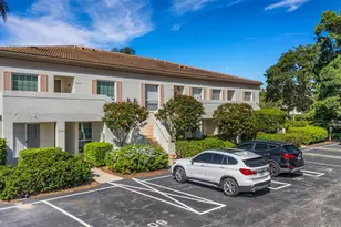 5206 Wedgewood Ln, Sarasota, FL 34235 - Photo 2