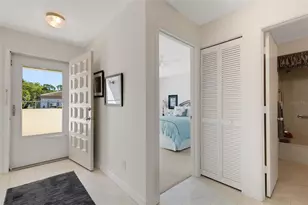 5206 Wedgewood Ln, Sarasota, FL 34235 - Photo 6