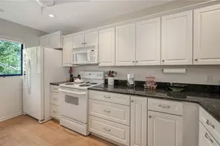 1611 Clower Creek Dr, Sarasota, FL 34231 - Photo 24