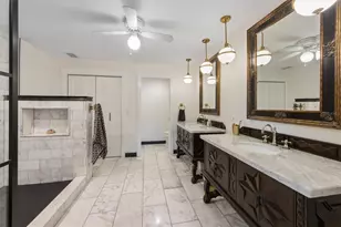 505 75th St, Holmes Beach, FL 34217 - Photo 38