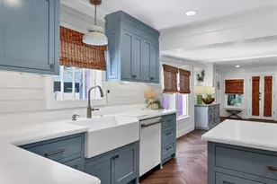 2913 Gulf Dr, Holmes Beach, FL 34217 - Photo 20