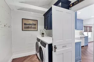 2913 Gulf Dr, Holmes Beach, FL 34217 - Photo 32