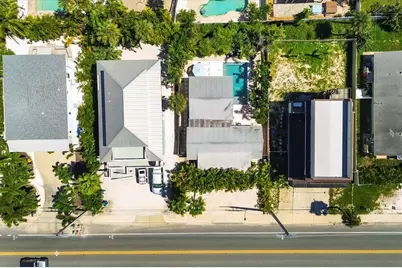 2913 Gulf Drive, Holmes Beach, FL 34217 - Photo 38