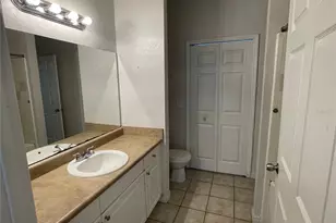 5500 Rosehill Rd, Sarasota, FL 34233 - Photo 6