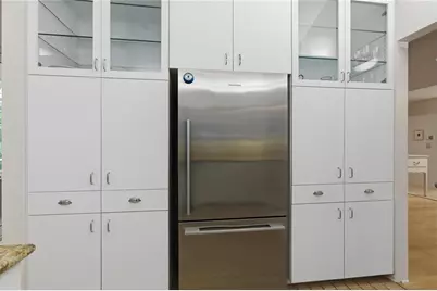 8009 Bobcat Circle, Sarasota, FL 34238 - Photo 10