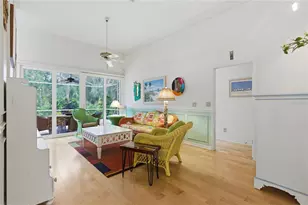 8009 Bobcat Cir, Sarasota, FL 34238 - Photo 18