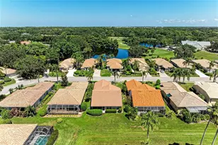 6647 Oakbrooke Cir, Bradenton, FL 34202 - Photo 8