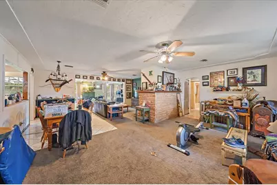 2340 Valencia Drive, Sarasota, FL 34239 - Photo 4