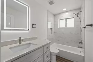 3819 Shore Acres Blvd NE, Saint Petersburg, FL 33703 - Photo 8