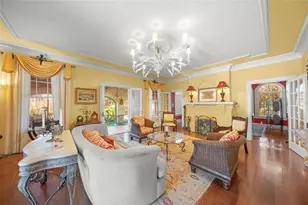 2830 Bay Shore Cir, Sarasota, FL 34234 - Photo 6