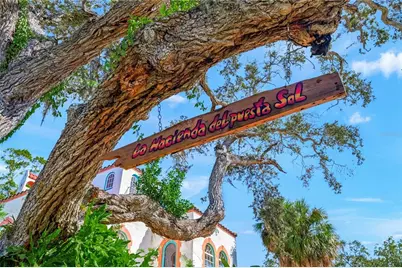 2830 Bay Shore Circle, Sarasota, FL 34234 - Photo 36