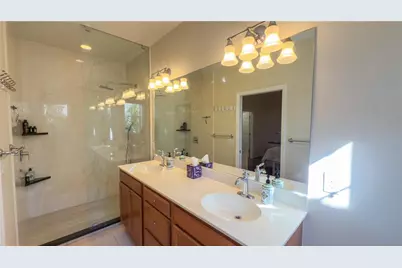 3756 82nd Avenue Circle E #101, Sarasota, FL 34243 - Photo 18