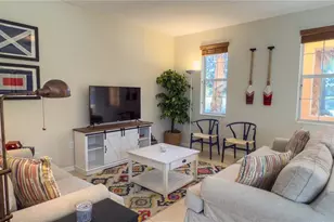 3756 82nd Ave Cir E, Sarasota, FL 34243 - Photo 4