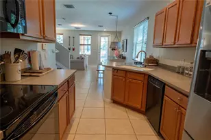 3756 82nd Ave Cir E, Sarasota, FL 34243 - Photo 10