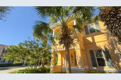 3756 82nd Avenue Circle E #101, Sarasota, FL 34243 - Photo 2